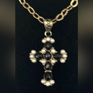 Elegant Gold and Black Cross Pendant Necklace
Great Gift 🎁 
Wrapping Available